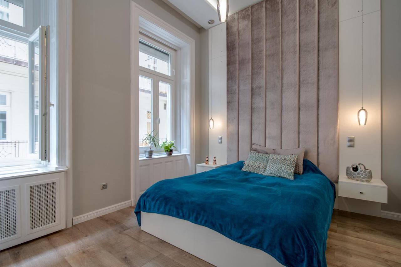 Helios Downtown Martha Apartment Budapest Exterior photo